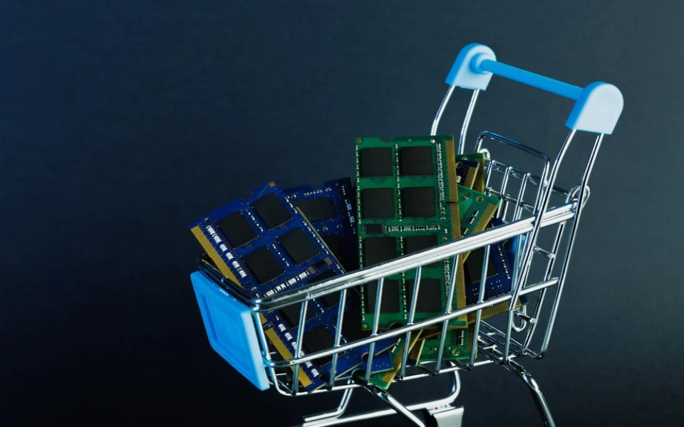 Почему рост цен на память меняет подход к IT-инфраструктуре